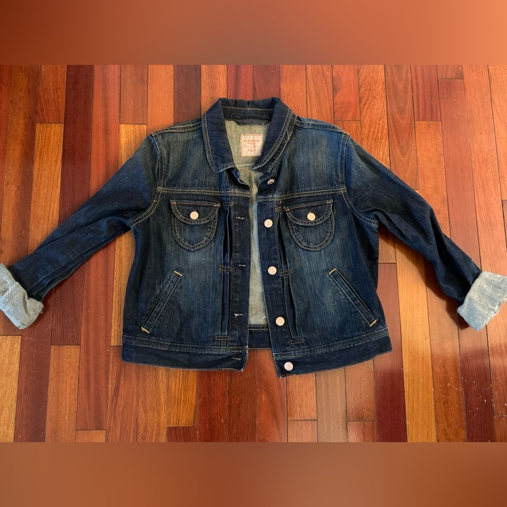 Women’s Old Navy Jean Jacket.